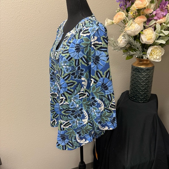 NWT Ruby Rd. Blue Floral Print Beaded Tunic Top L 3/4 Sleeve Cotton Blend Resort - Picture 3 of 11